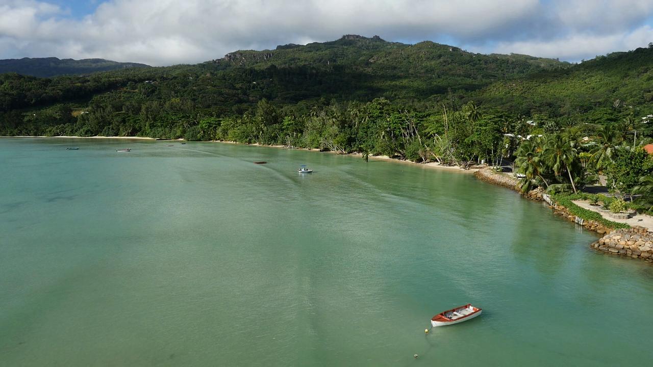 Blue Lagoon Baie Lazare  Exterior photo